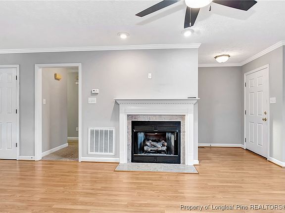 4th image of 712 Amber Leaf Dr