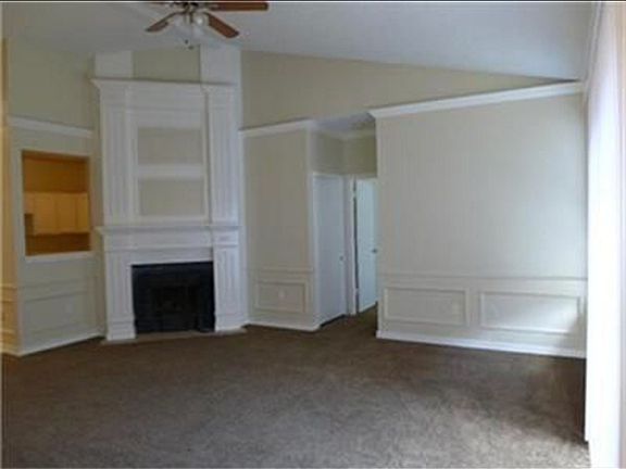 2nd image of 1125 Cypress Ln