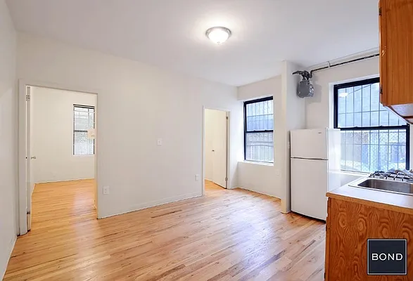 Rented by Bond New York | media 1