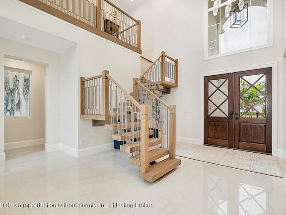 3rd image of 13958 Chester Bay Ln