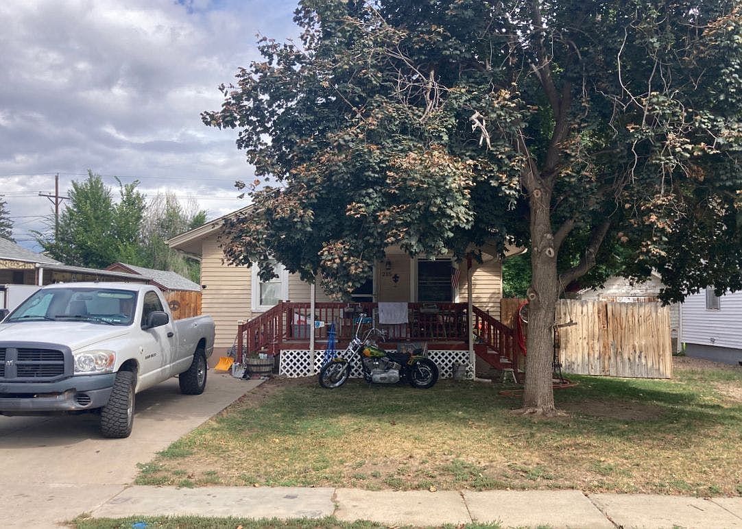215 N 1st St, Johnstown, CO 80534 Zillow