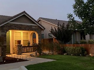 1037 Parkwood Ave, Madera, CA