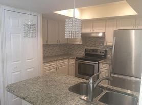 201 S Arrawana Ave, Tampa, FL