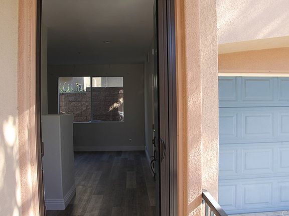 3rd image of 36 Trofello Ln