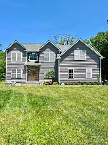10 Apple Hill Dr Photo 1