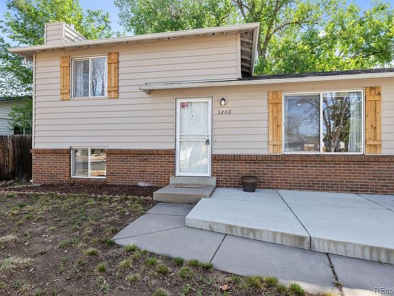4th image of 3266 S Helena Street