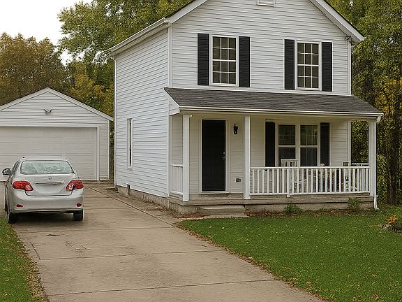 2nd image of 1935 Dwight St