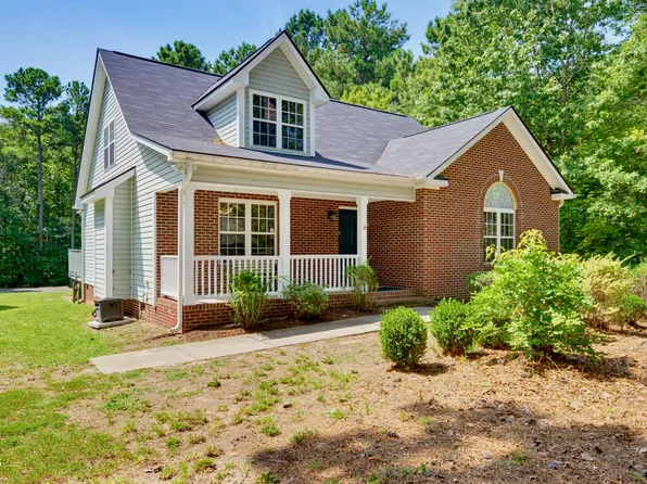 1110 Lake Ridge Dr, Creedmoor, NC 27522