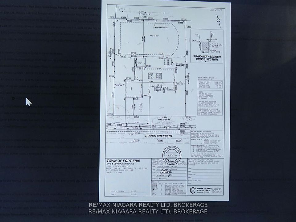2nd image of 2156 Houck Cres