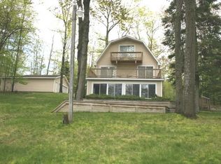 6551 Woodridge Dr, Lake, MI 48632