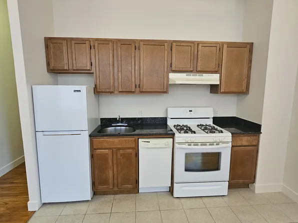 68-70 Bank St #3F, Waterbury, CT 06702
