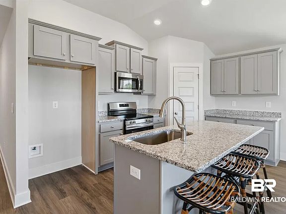 5th image of 8864 Serama Dr