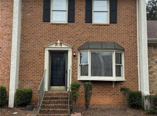 250 Cleveland Rd APT 211, Bogart, GA 30622