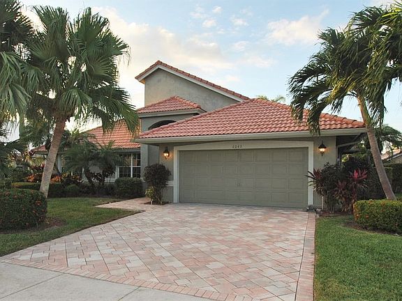 2nd image of 6043 Golf Villas Dr