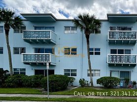 223 Columbia Dr