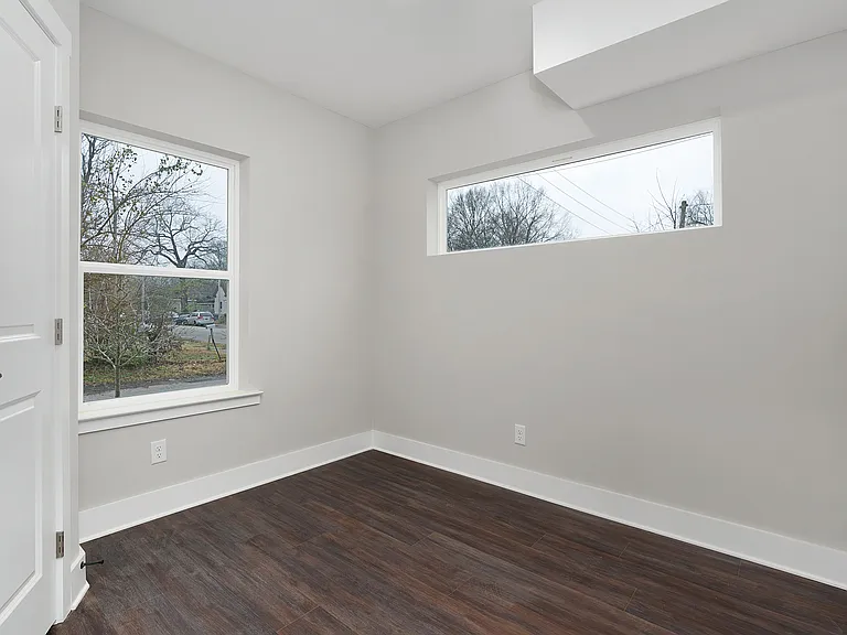 1613 S Highland Park Ave — Photo 14