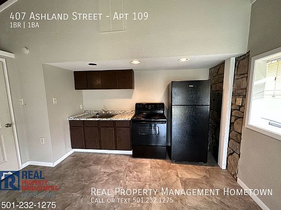 3rd image of 407 Ashland St APT 109