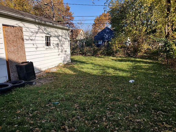 4th image of 1218 E 22nd Ave