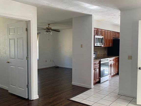 5th image of 517 SW Quail Heights Ter