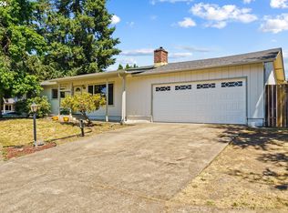 1205 Dondea St, Springfield, OR 97478