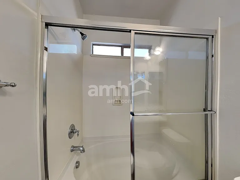 18641 W Mission Ln — Photo 13