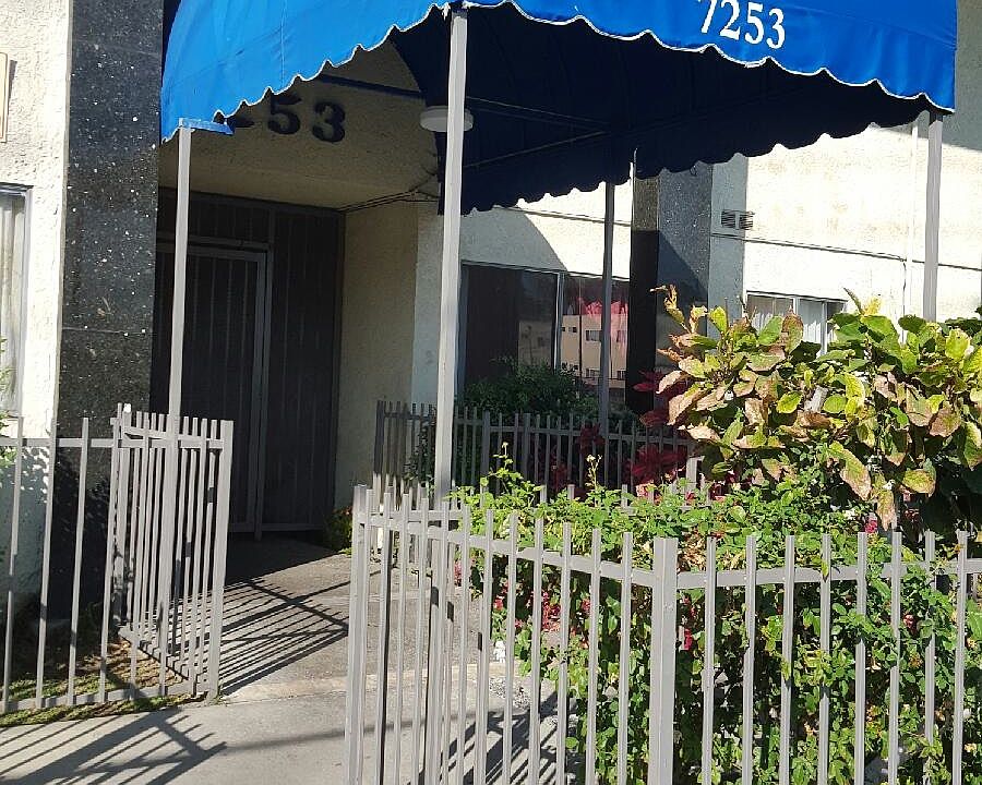 1st image of 7253 Variel Ave APT 21
