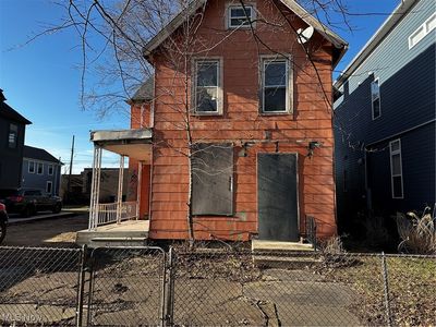 4516 Clinton Ave, Cleveland, OH, 44102