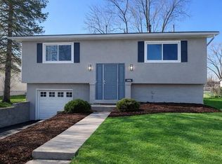 475 Denwood Ct, Columbus, OH 43230