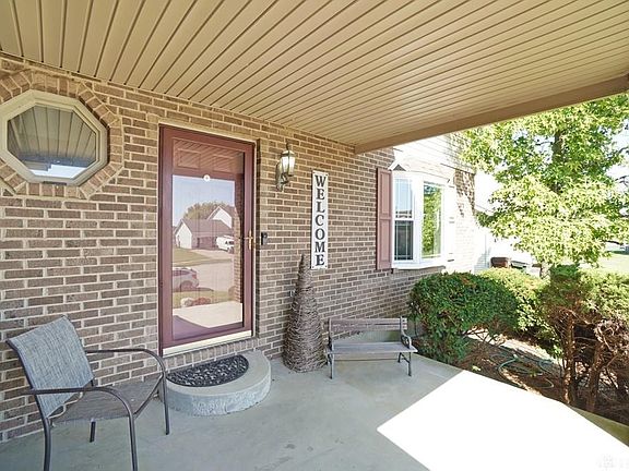 3rd image of 7021 Medford Ct