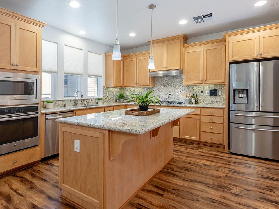 2731 Bungalow Dr, Marina, CA 93933 Zillow