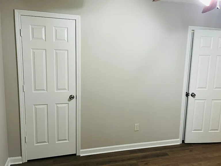 4014 Carisbrook Dr — Photo 27
