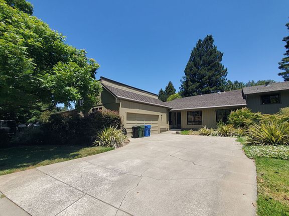 3rd image of 3113 Lippizaner Ln