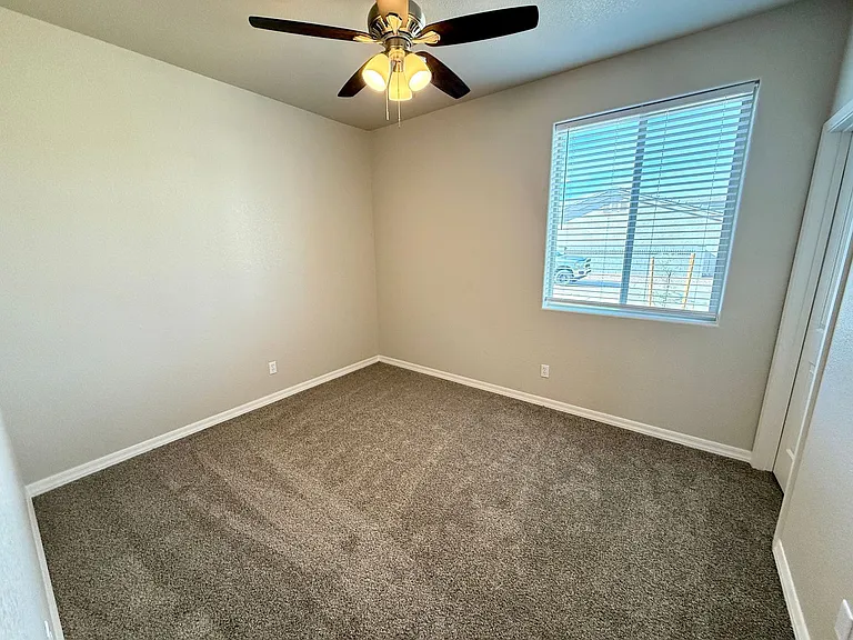 3774 Meadowbrook Ln — Photo 20