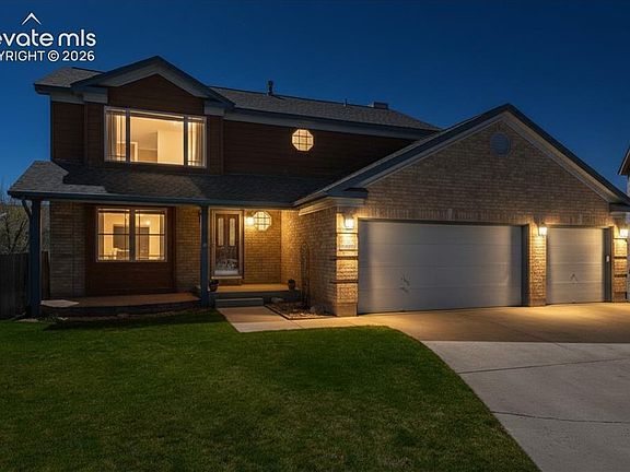 3rd image of 8805 Grovenor Ct