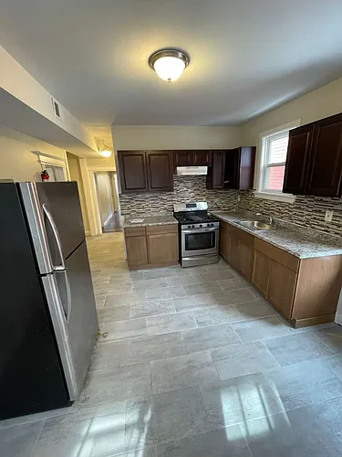 464 Avon Ave #2A Photo 1