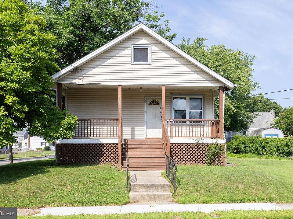 1st image of 53 Baird Ave