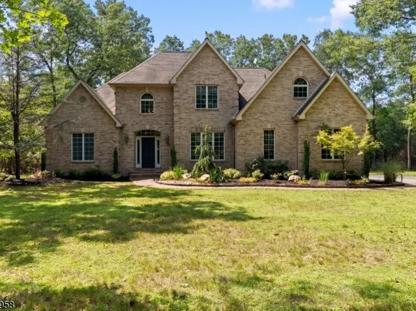 7 Harmony Ct, Southampton Twp., NJ 08088