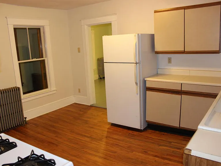19 S Park St #1 — Photo 18