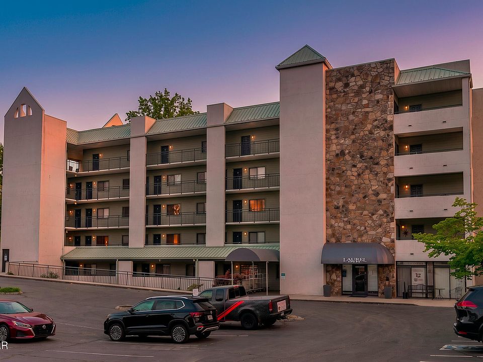 1st image of 354 E Holly Ridge Rd #401