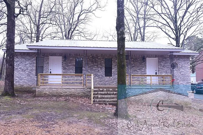 900 New Hope Ln #A — Photo 2
