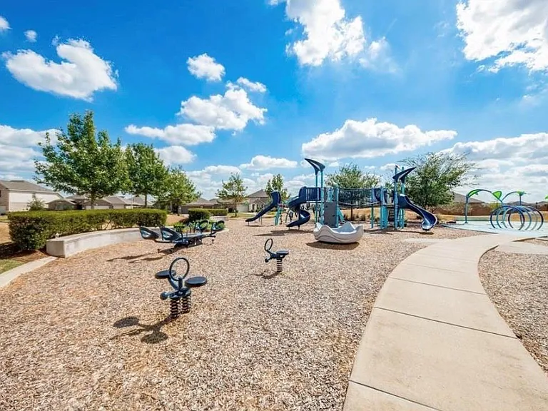 17231 Walden Lake Ln — Photo 19