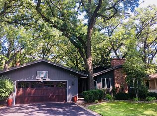 333 Richmond Ln, Crystal Lake, IL 60014
