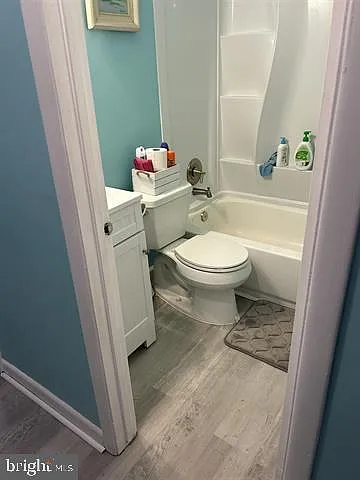 9401 Pacific Ave #7 — Photo 3