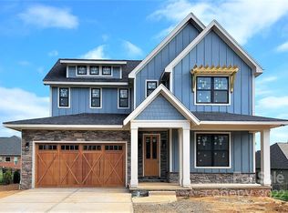 3780 10th St #5, Hickory, NC 28601