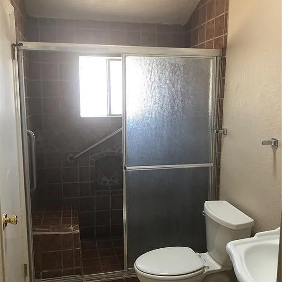 8420 Waterfall Dr — Photo 18