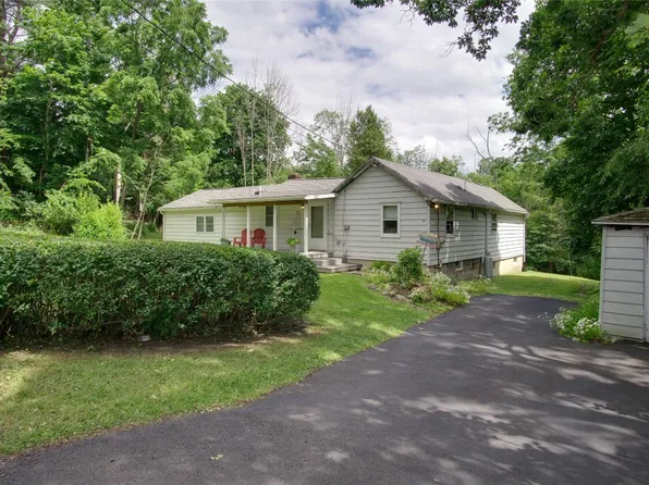 148 Pierce Hill Rd, Vestal, NY 13850