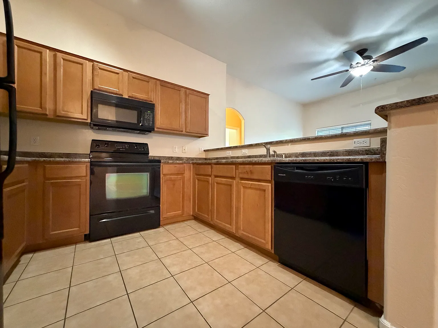 2 bed, 1209 sqft, $1,795 — Photo 2