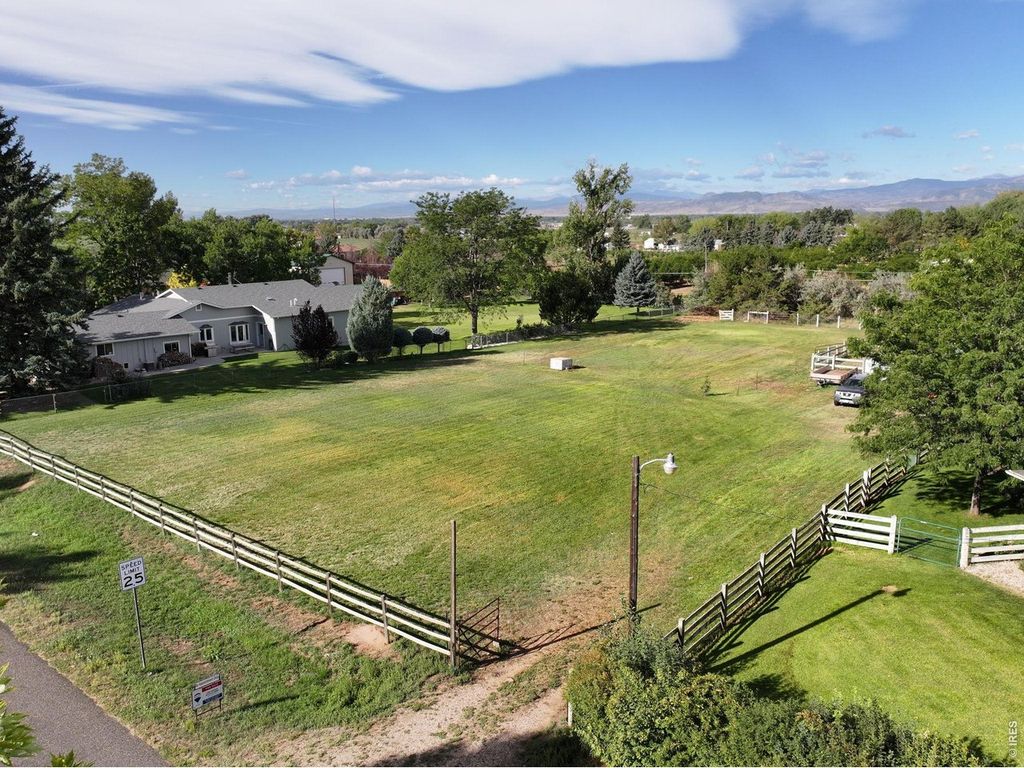 1609 Meadowaire Dr