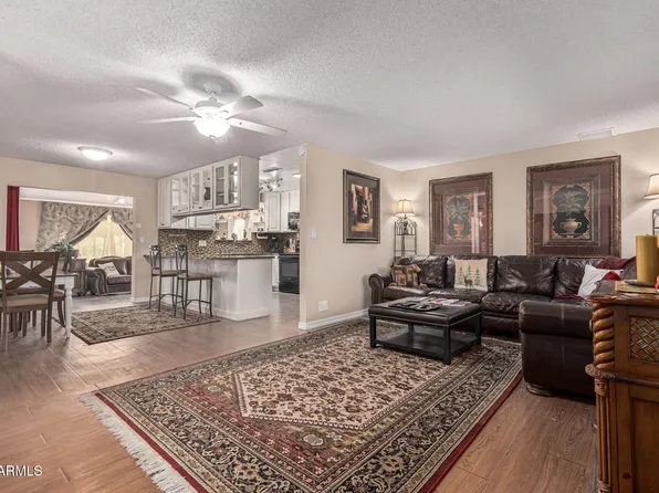 849 N 67th Pl, Mesa, AZ 85205