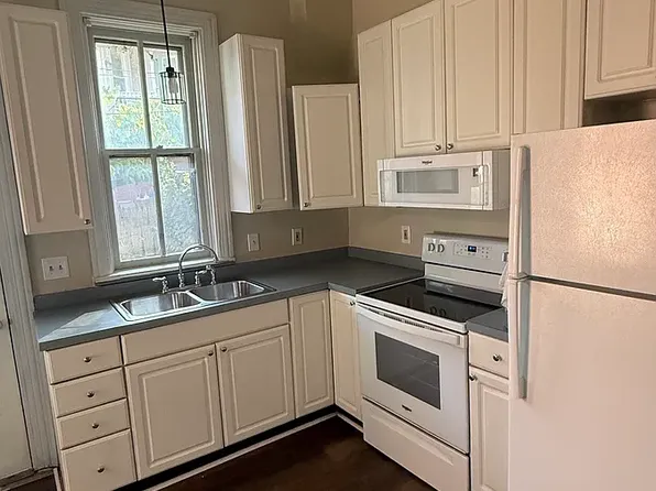 1909 Penn St, Harrisburg, PA 17102